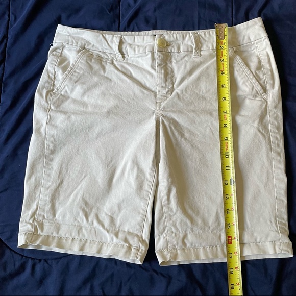 American Eagle Bermuda Shorts, Size 8 (item 2 of 2) - Picture 6 of 12